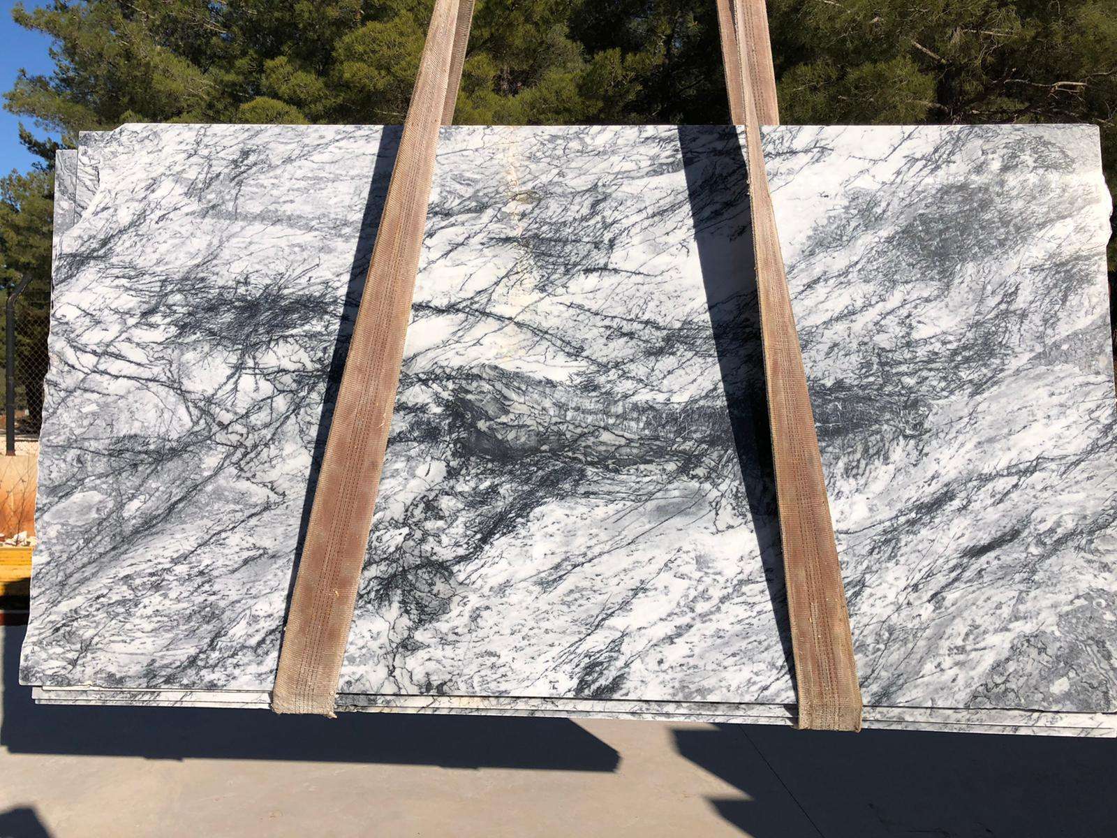 2000-Pineta-Black-Marble-Slab-light-polished-honed-5 2000 Pineta Black Marble Slab light polished honed 5