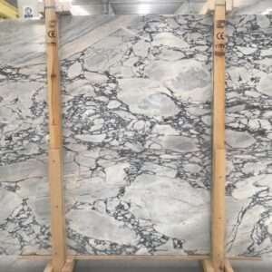 calacatta Viola slabs